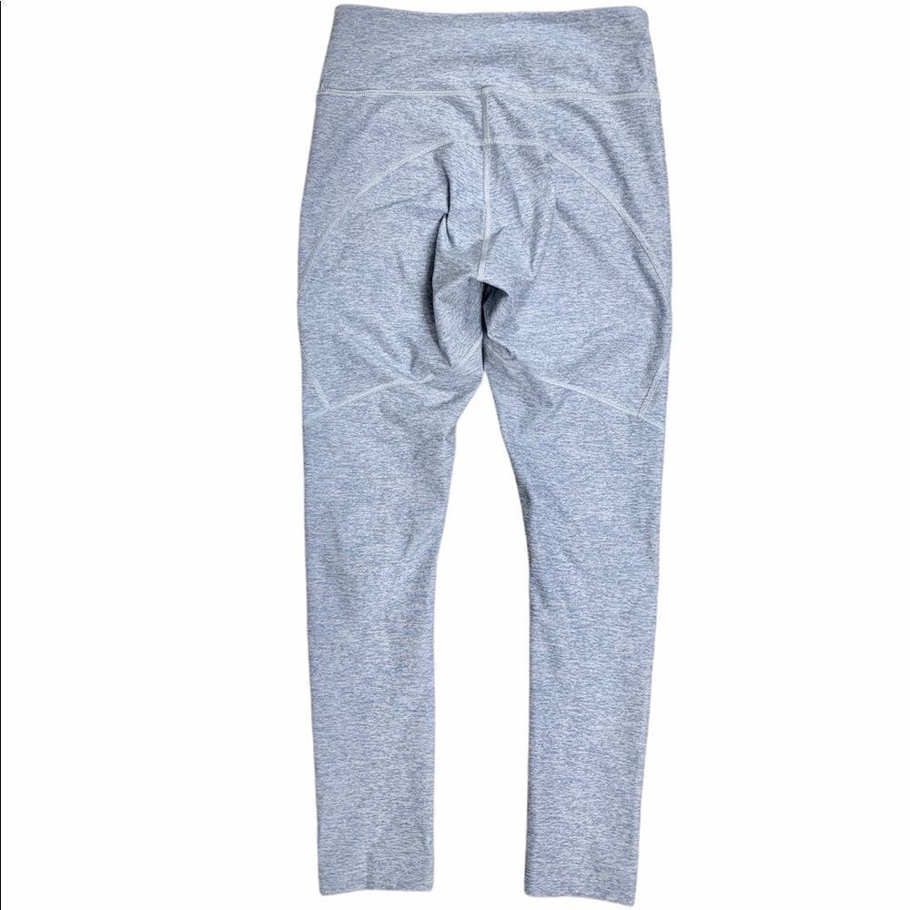 Outdoor Voices Light Gray 3/4 Leggings XS - Picture 2 of 4